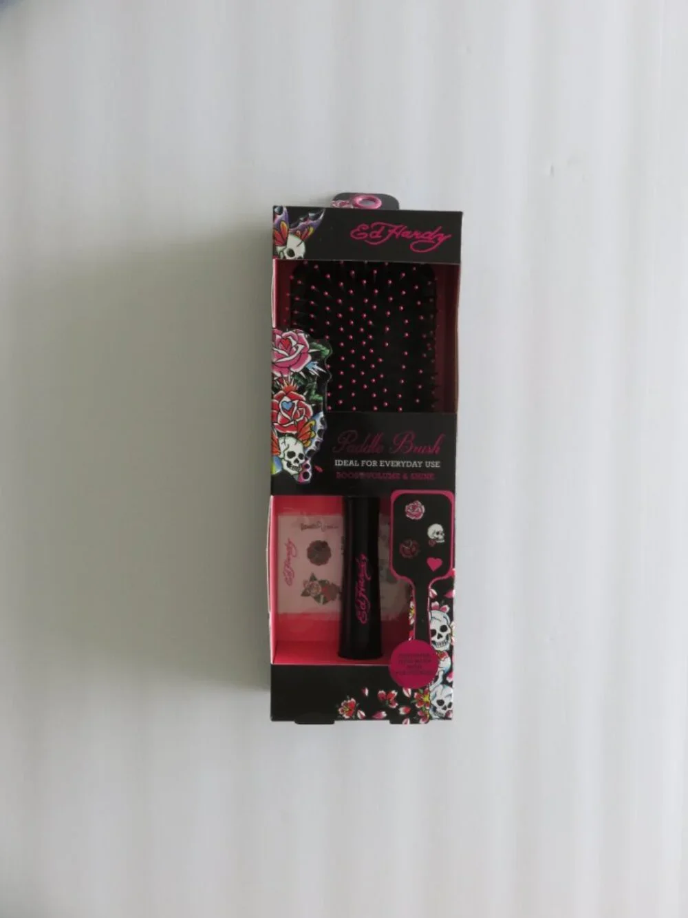 (#132) ED HARDY Paddle W Stickers Hair Brush - Picture 2 of 7